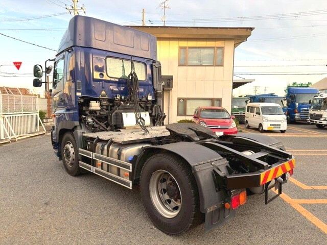 Profia Trailer Head_2