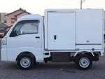 DAIHATSU Hijet Truck Refrigerator & Freezer Truck 3BD-S500P 2022 14,650km_8