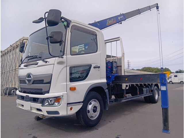 Ranger Truck (With 4 Steps Of Cranes)_1