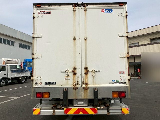 Forward Refrigerator & Freezer Truck_2