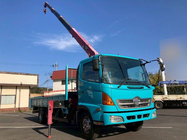 Ranger Truck (With 4 Steps Of Cranes)_1