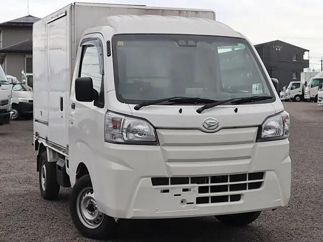 DAIHATSU Hijet Truck Refrigerator & Freezer Truck 3BD-S500P 2021 24,398km_1