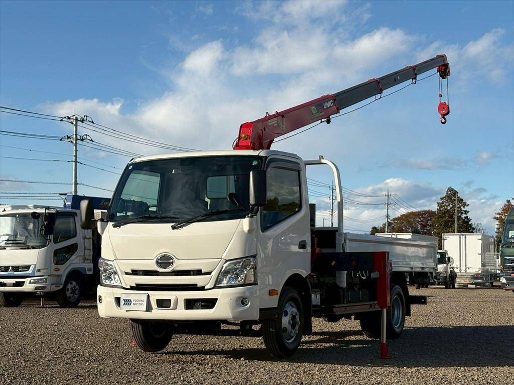 HINO Dutro Truck (With 4 Steps Of Cranes) 2KG-XZU712M 2025 1,000km_1