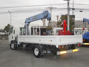 Elf Truck (With 6 Steps Of Cranes)_2