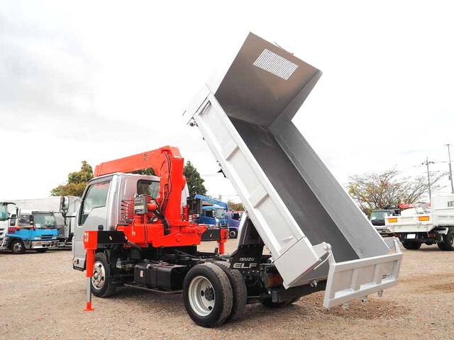 Elf Dump (With Crane)_2