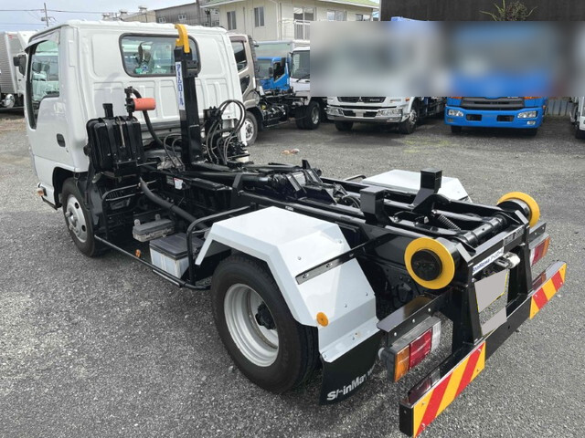 Elf Container Carrier Truck_2