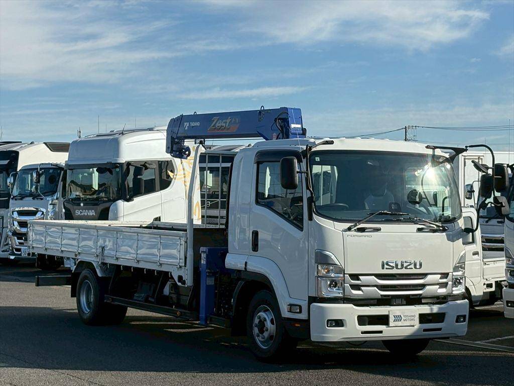 Forward Truck (With 4 Steps Of Cranes)_2