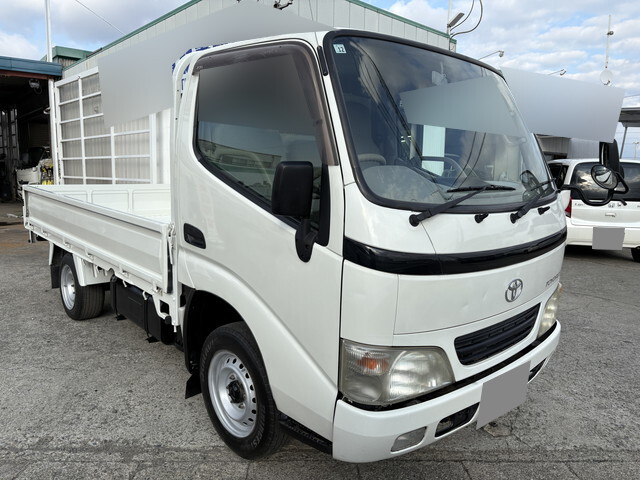 TOYOTA Toyoace Flat Body TC-TRY230 2004 28,400km