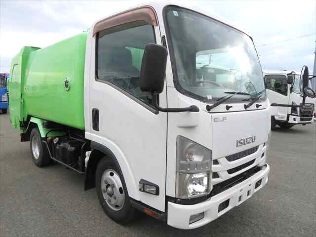 ISUZU Elf Garbage Truck TPG-NMR85AN 2016 94,335km