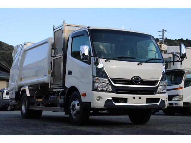 Dutro Garbage Truck_1