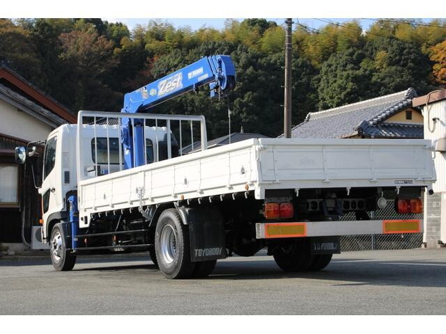 Ranger Truck (With 4 Steps Of Cranes)_2