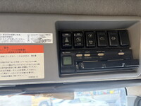 ISUZU Giga Trailer Head QKG-EXD52AD 2012 751,100km_10