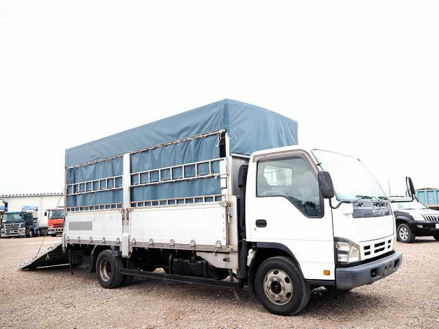 ISUZU Elf Cattle Transport Truck PA-NPR81R 2005 228,978km