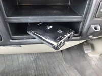 HINO Dutro Cherry Picker PB-XZU301E 2006 60,000km_22