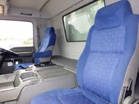 ISUZU Giga Aluminum Wing LKG-CYY77AY 2012 308,000km_10