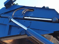 MITSUBISHI FUSO Fighter Garbage Truck PA-FK61F 2007 314,525km_9