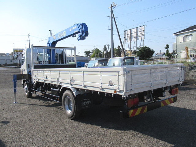 Ranger Truck (With 4 Steps Of Cranes)_2