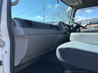 UD TRUCKS Condor Refrigerator & Freezer Truck TKG-MK38C 2017 566,021km_40