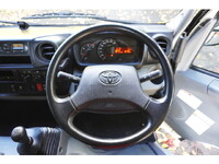 TOYOTA Dyna Dump TKG-XZU620D 2017 35,795km_33