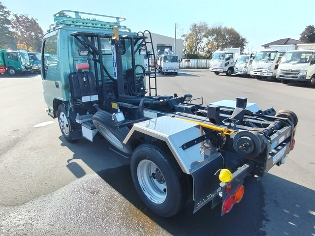 Elf Container Carrier Truck_2