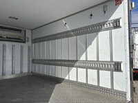 ISUZU Elf Refrigerator & Freezer Truck TPG-NLR85AN 2018 102,410km_8