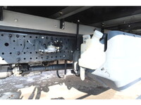 ISUZU Elf Refrigerator & Freezer Truck 2SG-NPR88AN 2020 136,765km_23