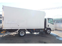 ISUZU Elf Refrigerator & Freezer Truck 2SG-NPR88AN 2020 136,765km_5