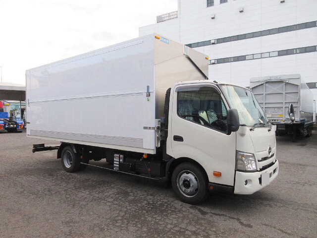 Dutro Gull Wing Trailer_1