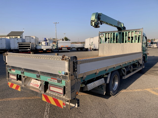 Canter Truck (With 4 Steps Of Cranes)_2