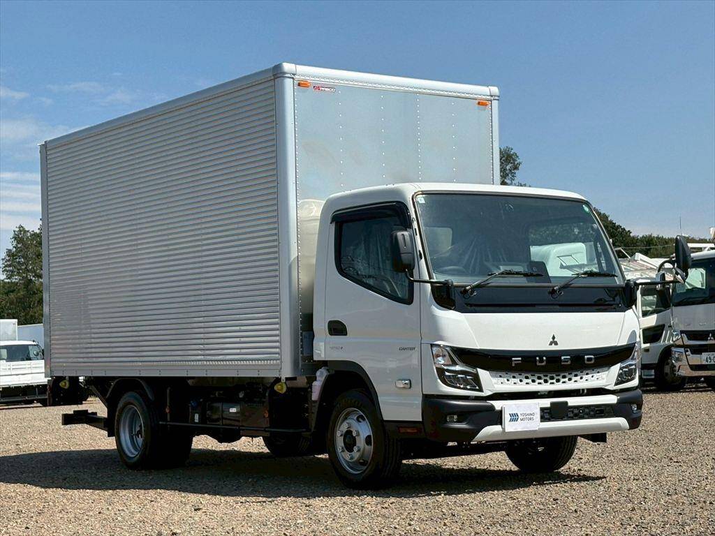 Canter Aluminum Van_2