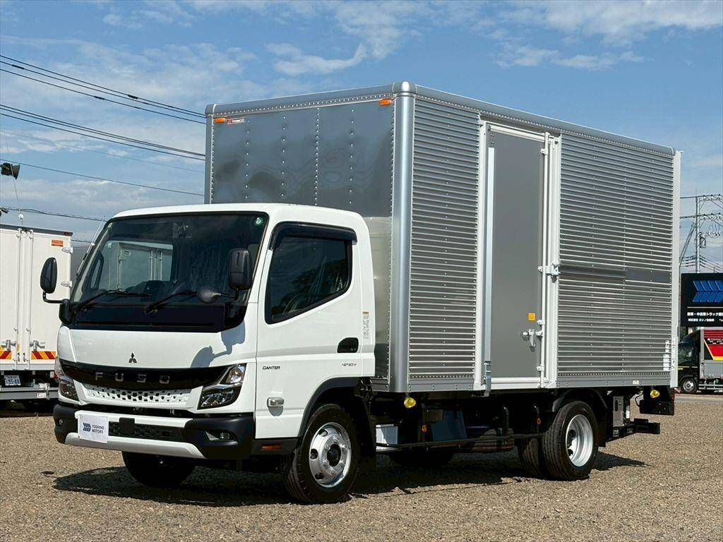 Canter Aluminum Van_1