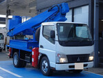 Canter Cherry Picker