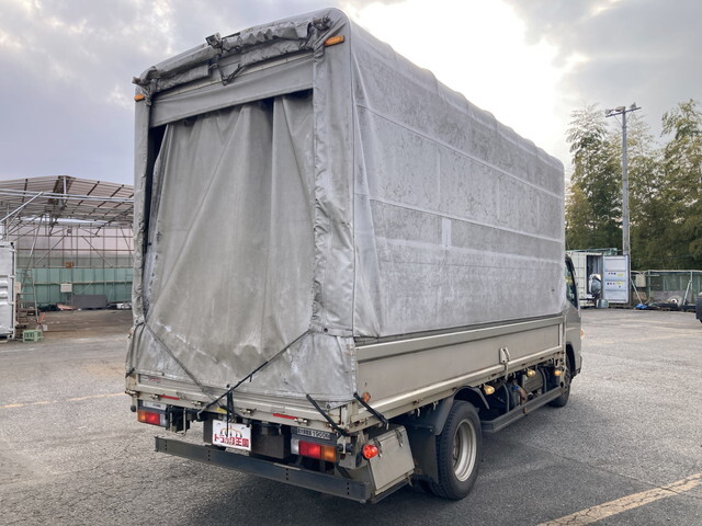 Canter Covered Wing_2