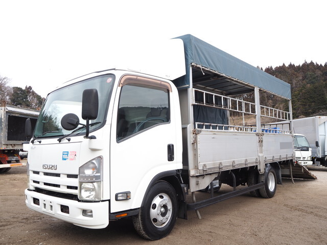 ISUZU Elf Cattle Transport Truck SKG-NPR85YN 2013 9,233km