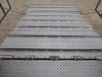 ISUZU Elf Cattle Transport Truck SKG-NPR85YN 2013 9,233km_12