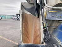 ISUZU Giga Mixer Truck PJ-CXZ77K6 2006 292,479km_14