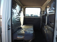 ISUZU Elf Double Cab TRG-NJS85A 2016 66,972km_27