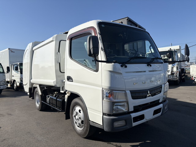 MITSUBISHI FUSO Canter Garbage Truck TKG-FEA50 2015 133,770km