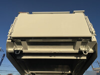 MITSUBISHI FUSO Canter Garbage Truck TKG-FEA50 2015 133,770km_13