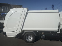 MITSUBISHI FUSO Canter Garbage Truck TKG-FEA50 2015 133,770km_6