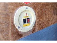 ISUZU Elf Aluminum Van TRG-NLR85AN 2017 263,875km_28