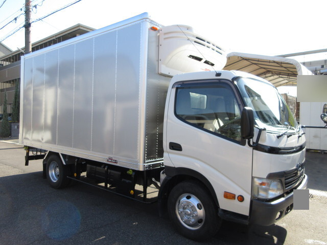 HINO Dutro Refrigerator & Freezer Truck BDG-XZU414M 2010 142,000km