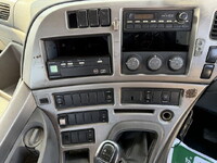 UD TRUCKS Quon Trailer Head ADG-GK4XAB 2006 366,000km_27