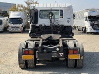 UD TRUCKS Quon Trailer Head ADG-GK4XAB 2006 366,000km_7