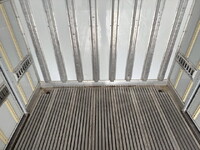 ISUZU Elf Refrigerator & Freezer Truck TPG-NPR85AN 2016 456,000km_10