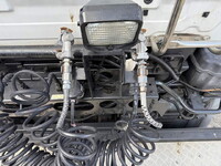 UD TRUCKS Quon Trailer Head QPG-GK5XAB 2015 281,000km_25