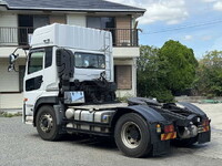 UD TRUCKS Quon Trailer Head QPG-GK5XAB 2015 281,000km_2