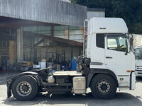 UD TRUCKS Quon Trailer Head QPG-GK5XAB 2015 281,000km_6