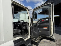 ISUZU Forward Aluminum Wing TKG-FRR90S2 2017 304,000km_31