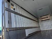 ISUZU Forward Refrigerator & Freezer Truck SKG-FSR90T2 2012 410,000km_9